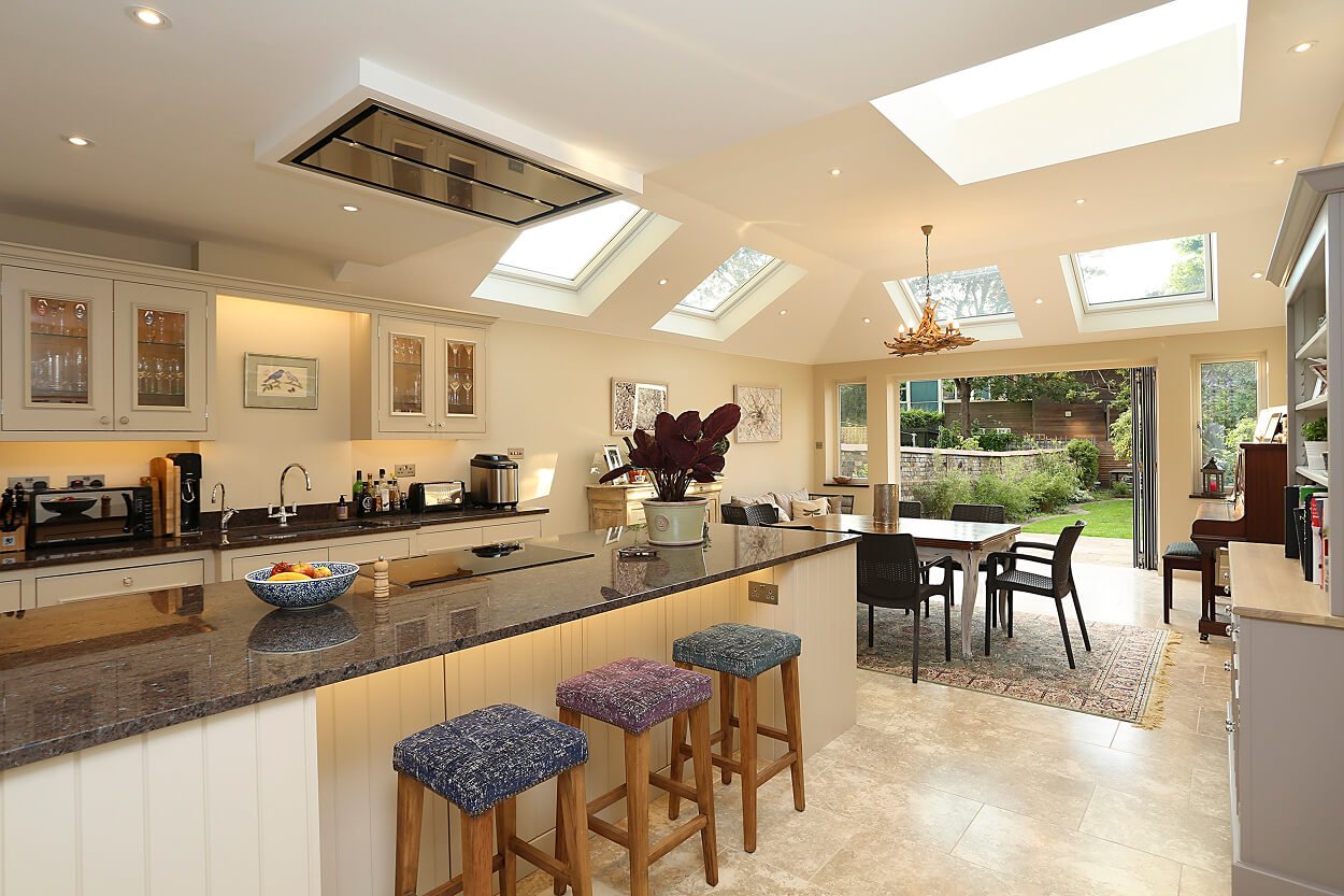 Contemporary Cotswolds Crafted Kitchen